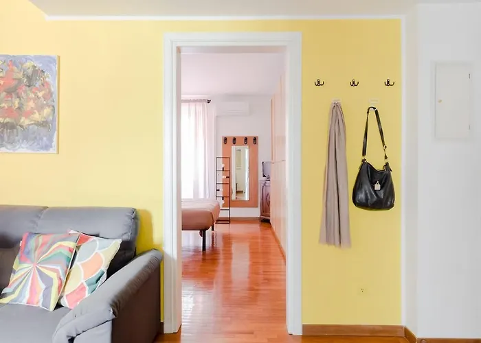 Apartment Casa Buonarroti, Rome, Center, Elegant And Quiet