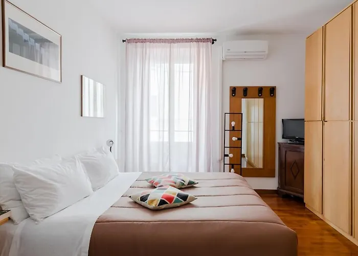 Apartment Casa Buonarroti, Rome, Center, Elegant And Quiet *