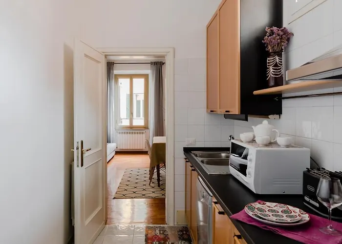 Apartment Casa Buonarroti, Rome, Center, Elegant And Quiet Rom