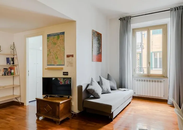 Apartment Casa Buonarroti, Rome, Center, Elegant And Quiet Rom